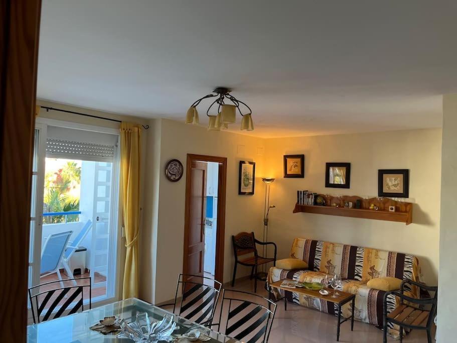 קדיז Apartamento En Costa Ballena, Urb. Playa Ballena מראה חיצוני תמונה